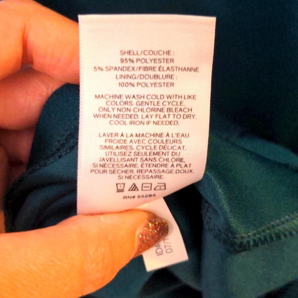 Express fitted dress - Picture 7 of 7